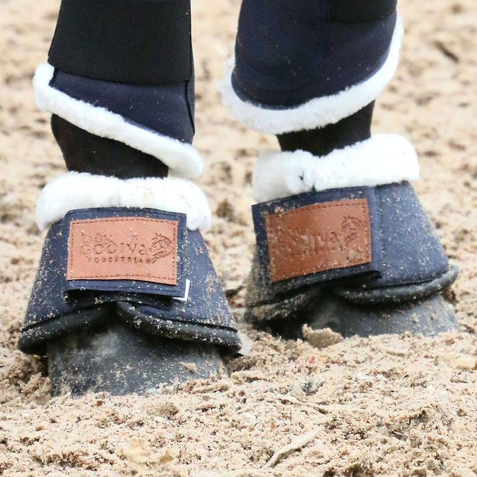 Navy Bell boots with fur
